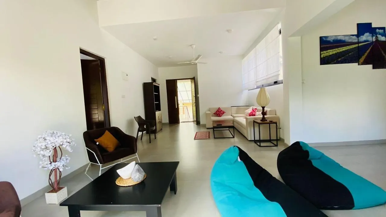 Apartment Travel Inn Deluxe Anniewatta Kandy